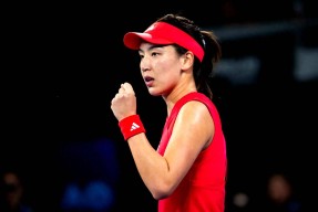 阿扎伦卡在G2比赛中赛况扑朔迷离，绝杀引发热议！的简单介绍-乐动体育中国注册平台